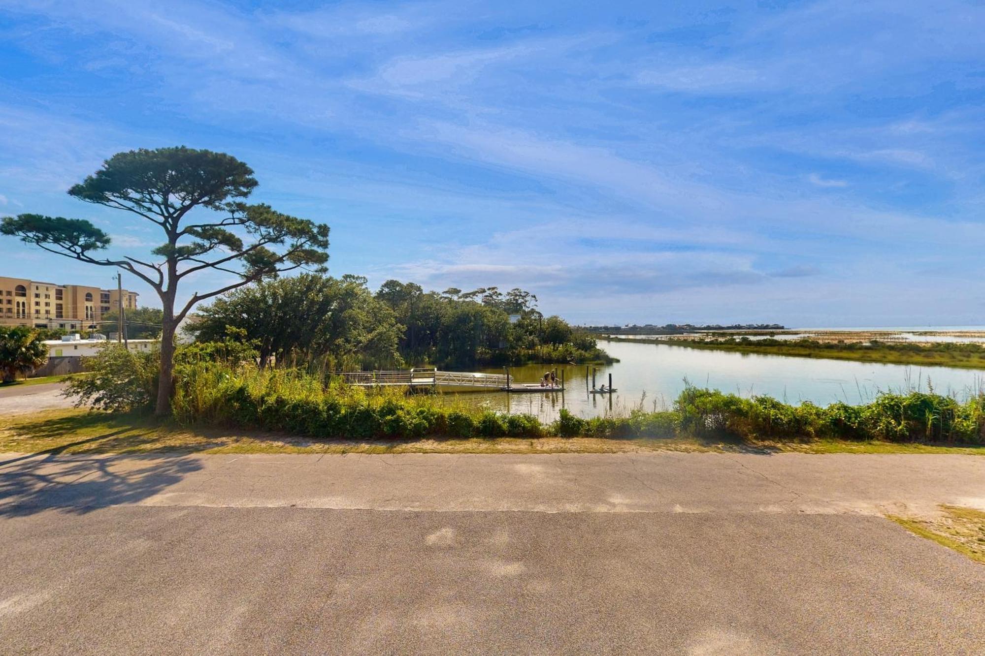 Bayou Heron Dauphin Island Condos Room photo